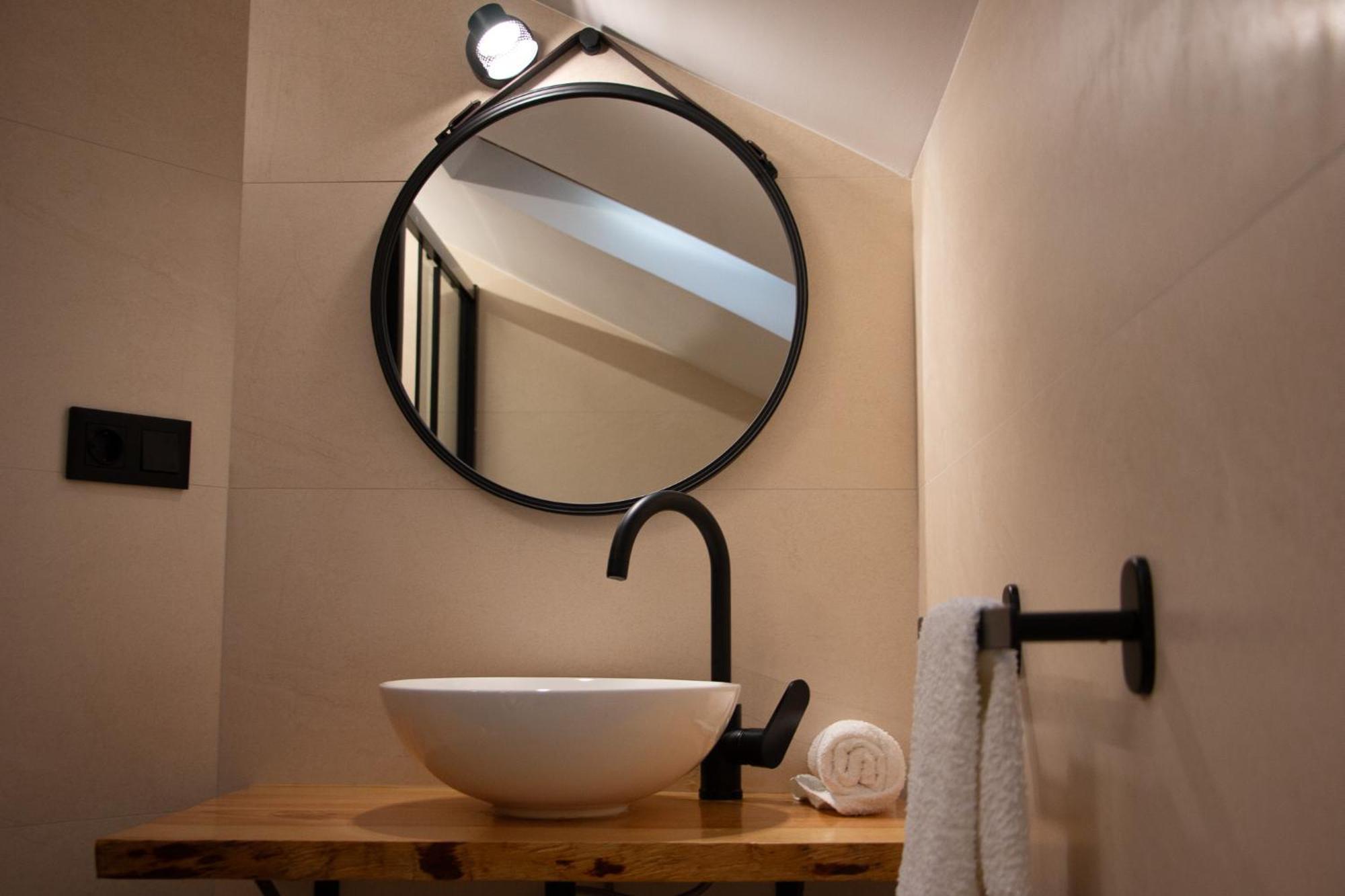 Cosma House Otel Hinojedo Dış mekan fotoğraf