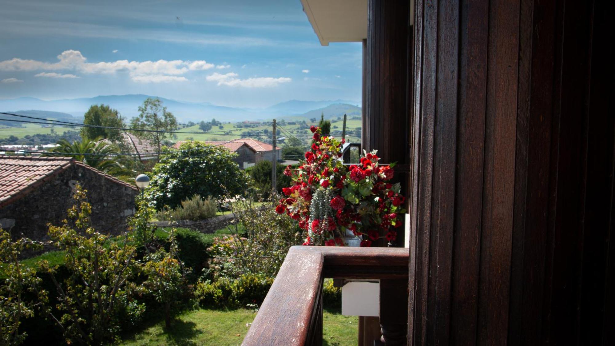 Cosma House Otel Hinojedo Dış mekan fotoğraf