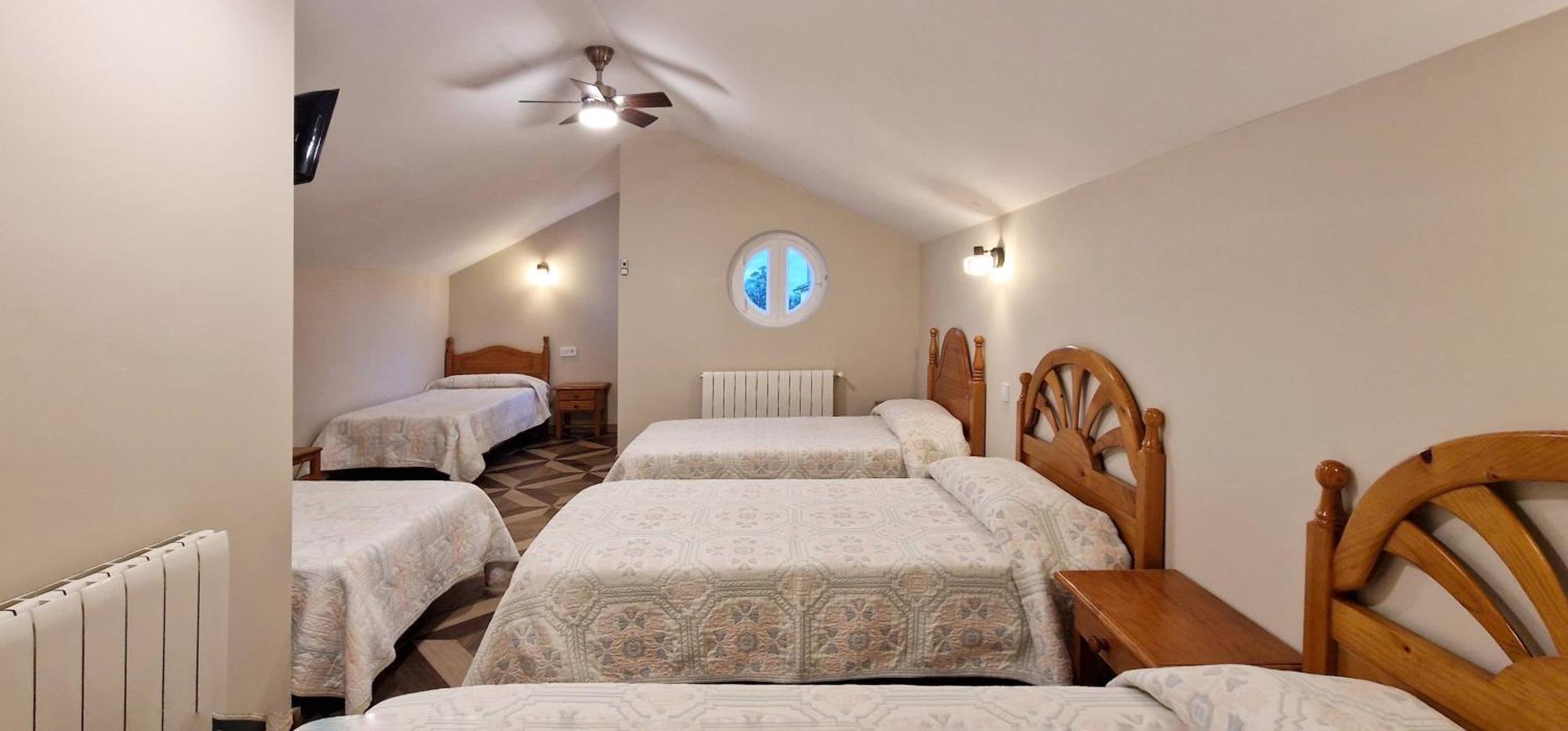 Cosma House Otel Hinojedo Dış mekan fotoğraf
